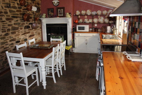 Hillside Cottage - Accommodation Brunswick Heads 2