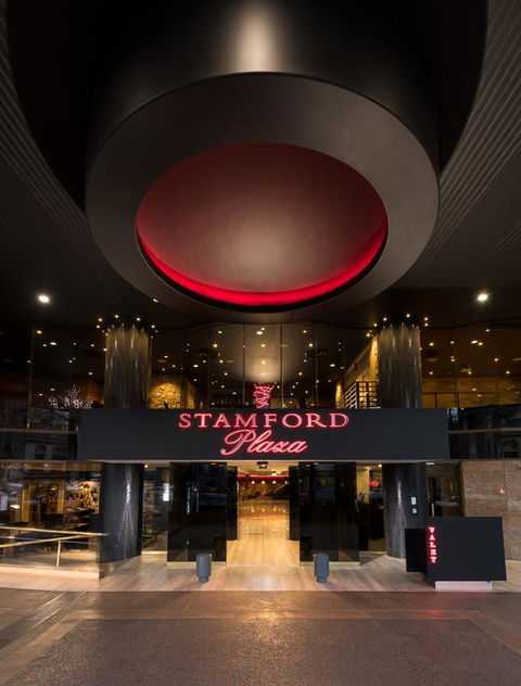 Stamford Plaza Adelaide - Accommodation Brunswick Heads 1