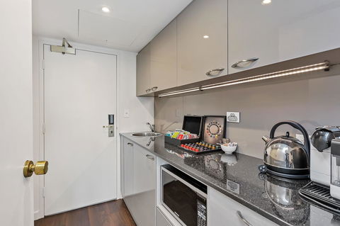 Stamford Plaza Adelaide - Accommodation Brunswick Heads 41
