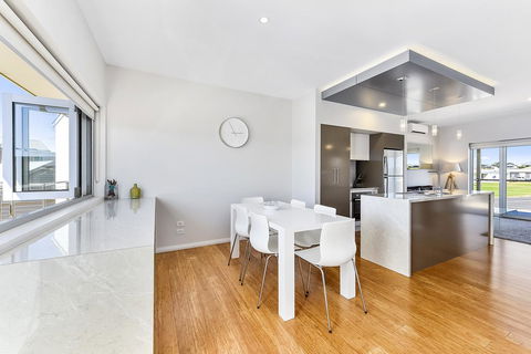 Aloha Waterfront Properties - Accommodation Brunswick Heads 28