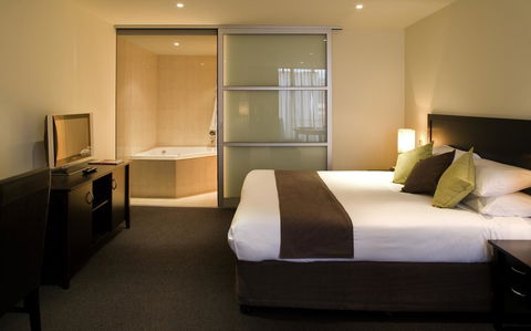 Adelaide Rockford - Accommodation Brunswick Heads 24