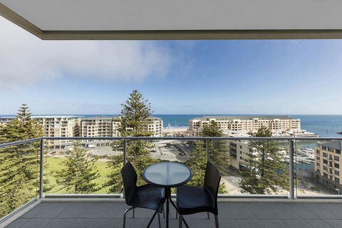 Oaks Glenelg Liberty Suites - Accommodation Brunswick Heads 11