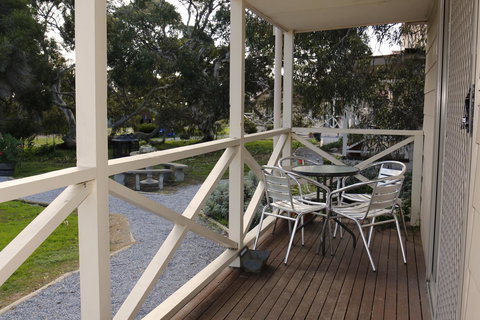 Cape Jervis Holiday Units - Accommodation Brunswick Heads 2