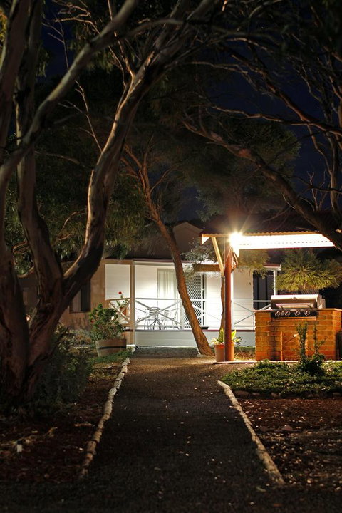 Cape Jervis Holiday Units - Accommodation Brunswick Heads 12