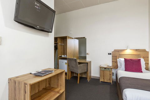 Adelaide Paringa - Accommodation Brunswick Heads 7
