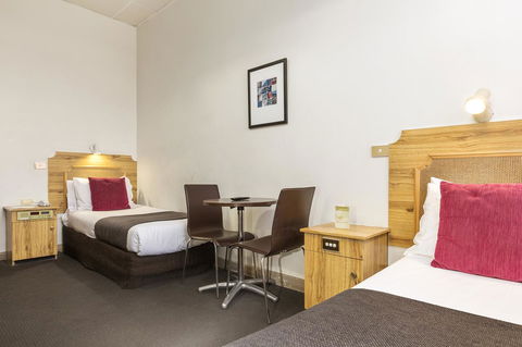 Adelaide Paringa - Accommodation Brunswick Heads 11