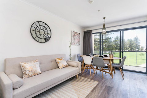 Heart Of Glenelg BnB - Accommodation Brunswick Heads 10