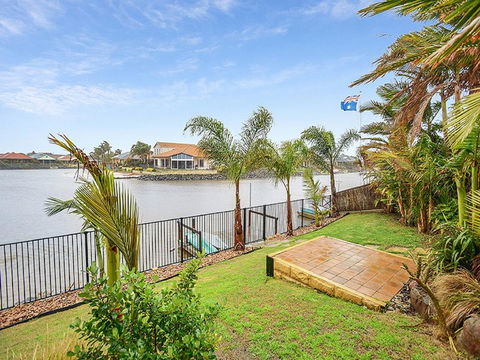 Lakeside - Encounter Bay - Accommodation Brunswick Heads 2
