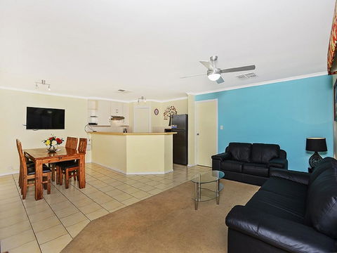 Lakeside - Encounter Bay - Accommodation Brunswick Heads 5