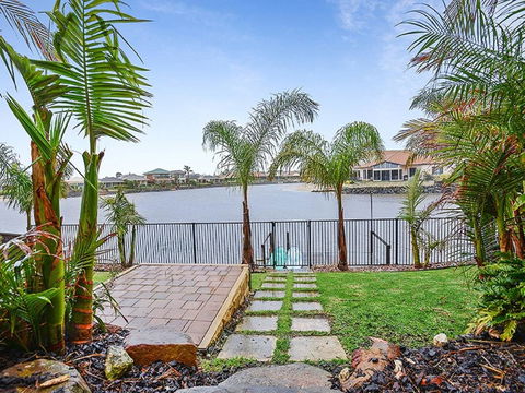Lakeside - Encounter Bay - Accommodation Brunswick Heads 3