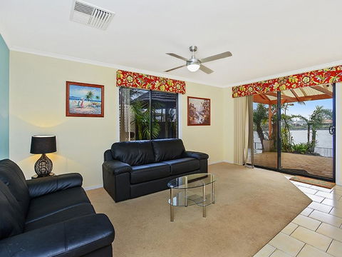 Lakeside - Encounter Bay - Accommodation Brunswick Heads 4