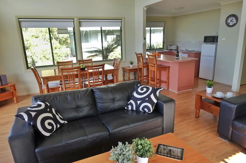 SkyView Villa - Accommodation Brunswick Heads 7