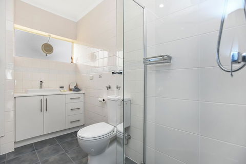 The Dolphins Beachfront Apartments - Accommodation Brunswick Heads 15