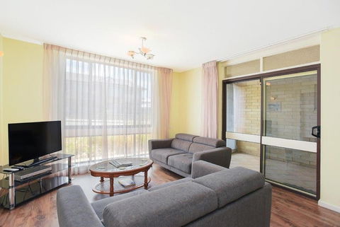 The Dolphins Beachfront Apartments - Accommodation Brunswick Heads 5