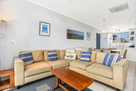 The Dolphins Beachfront Apartments - Accommodation Brunswick Heads 11