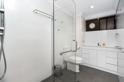 The Dolphins Beachfront Apartments - Accommodation Brunswick Heads 2
