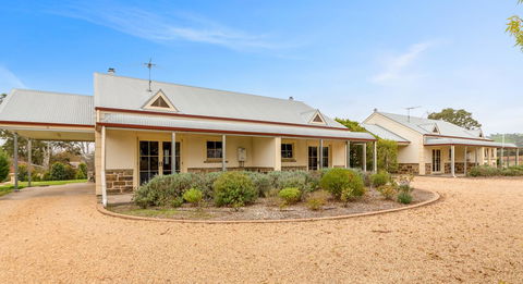 Barossa Vineyard Cottages - Accommodation Brunswick Heads 24