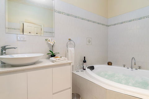 Barossa Vineyard Cottages - Accommodation Brunswick Heads 13