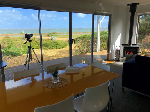 Coorong Waterfront Retreat - Accommodation Brunswick Heads 7