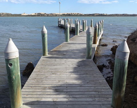 Coorong Waterfront Retreat - Accommodation Brunswick Heads 33