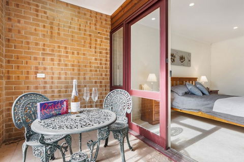 Adelaide Style Accommodation-Close To City-North Adelaide-3 Bdrm- FREE Parking - Accommodation Brunswick Heads 15