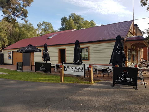 Adelaide Style Accommodation-Close To City-North Adelaide-3 Bdrm- FREE Parking - Accommodation Brunswick Heads 44