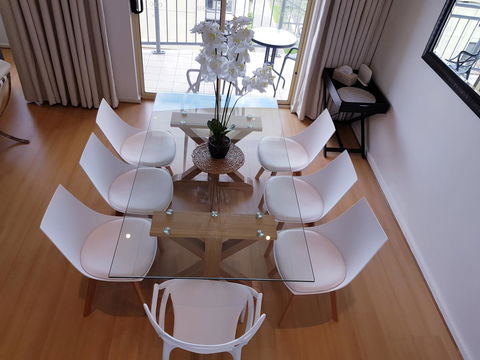 Spacious 4 BR And 2 Bathrooms City Apartment - Accommodation Brunswick Heads 1