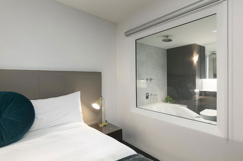 The Soho Hotel - Accommodation Brunswick Heads 16