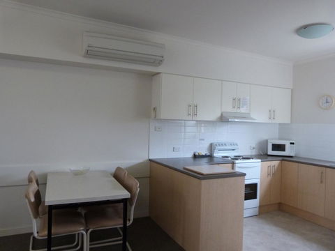 Glenelg Holiday Apartments - Corfu - Accommodation Brunswick Heads 7