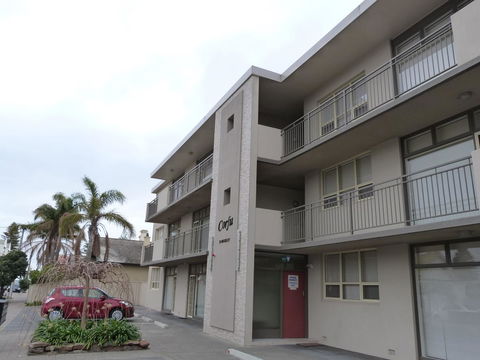 Glenelg Holiday Apartments - Corfu - Accommodation Brunswick Heads 1