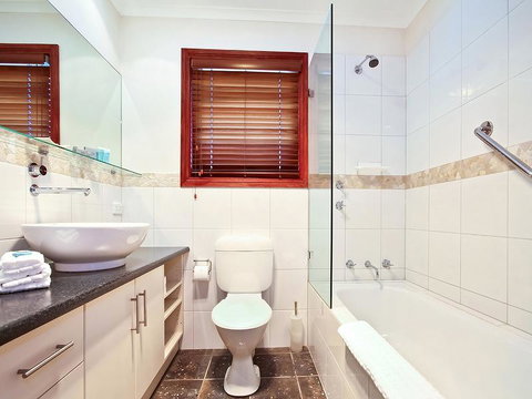 Wine And Roses Bed And Breakfast - Accommodation Brunswick Heads 1