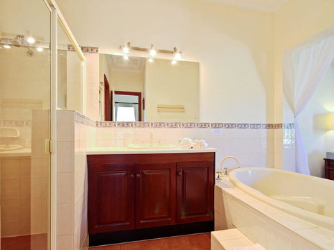 Wine And Roses Bed And Breakfast - Accommodation Brunswick Heads 18