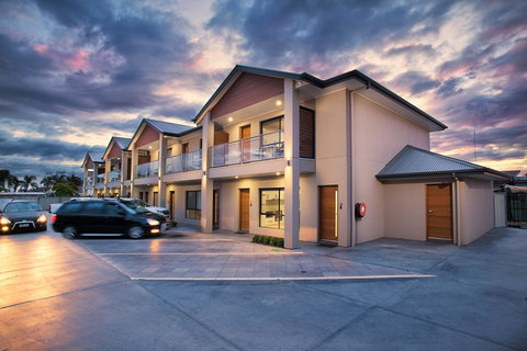 Renmark Holiday Apartments - Accommodation Brunswick Heads 0