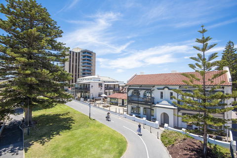 Seawall Apartments - Accommodation Brunswick Heads 0