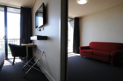 Mansfield Park Hotel - Accommodation Brunswick Heads 2