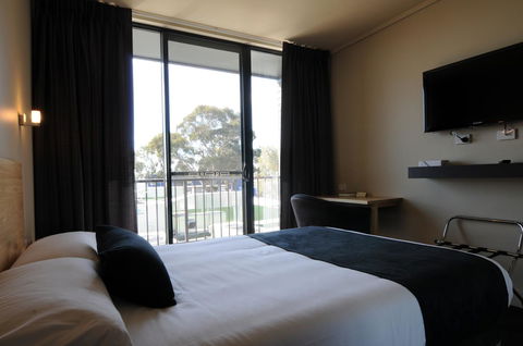 Mansfield Park Hotel - Accommodation Brunswick Heads 7