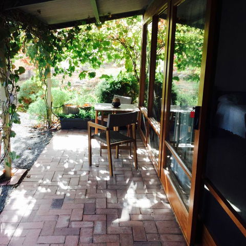 STUDIO ECHUNGA Adelaide Hills - Accommodation Brunswick Heads 1