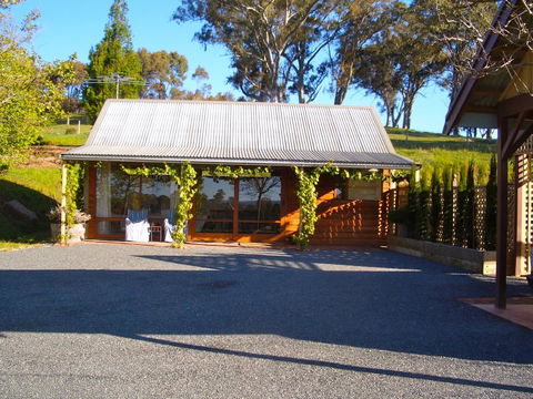 STUDIO ECHUNGA Adelaide Hills - Accommodation Brunswick Heads 16