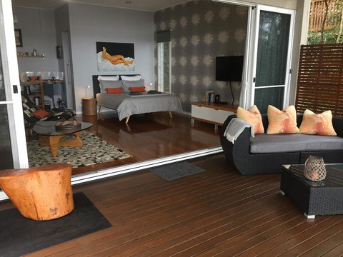 Smiths Lake House - Accommodation Brunswick Heads 1