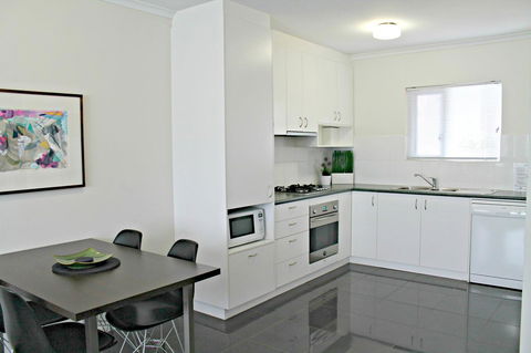 Adelaide DressCircle Apartments - Archer Street - Accommodation Brunswick Heads 10