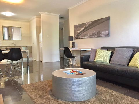 Adelaide DressCircle Apartments - Archer Street - Accommodation Brunswick Heads 7
