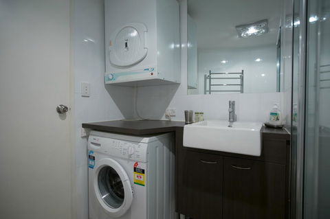 Adelaide DressCircle Apartments - Archer Street - Accommodation Brunswick Heads 16