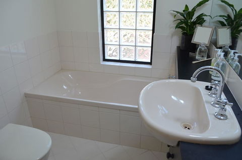 Kingsview Belair, Apartment Grand Views Of Adelaide - Accommodation Brunswick Heads 20