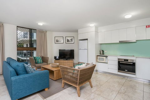 Bayview Beachfront Apartments, In Town Right On The Beach - Accommodation Brunswick Heads 40
