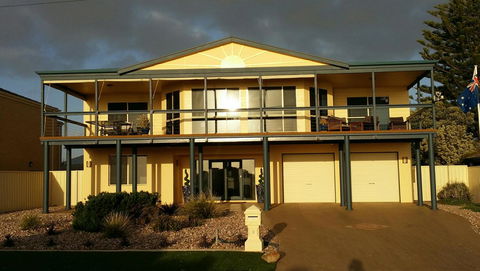 Beachside Escape On The Esplanade - Accommodation Brunswick Heads 0