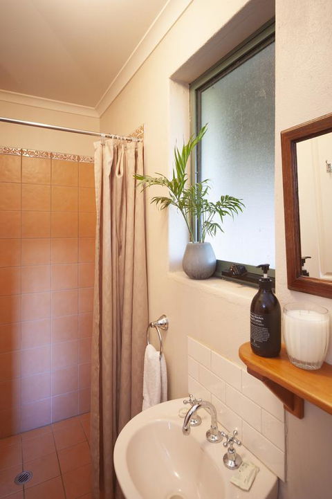 Angaston Saleyards Luxury Accommodation - Accommodation Brunswick Heads 10