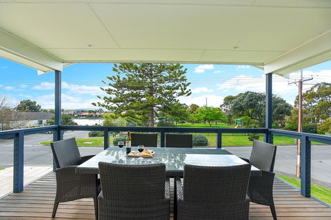 'Hope House' - Encounter Bay - Accommodation Brunswick Heads 24