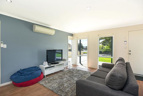 'Hope House' - Encounter Bay - Accommodation Brunswick Heads 9