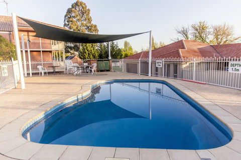Bathurst Motor Inn - Accommodation Brunswick Heads 5