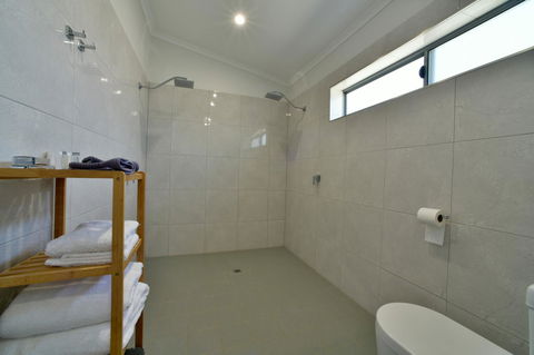 Great Northern Lodge - Accommodation Brunswick Heads 2